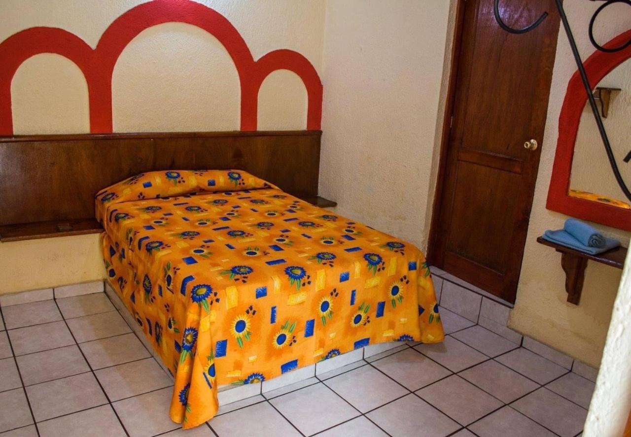 Hotel Jorges Morelia Buitenkant foto